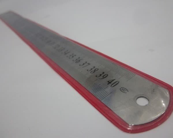 Penggaris Besi 30 cm